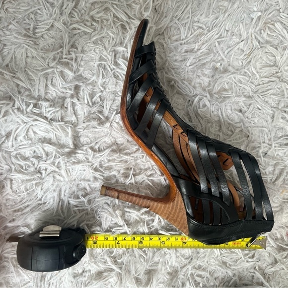 Coach Lucy Balck Gladiator Stilletto Heels Size 7B - Picture 3 of 16